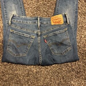 Women’s Levi's 711 Skinny Jeans
